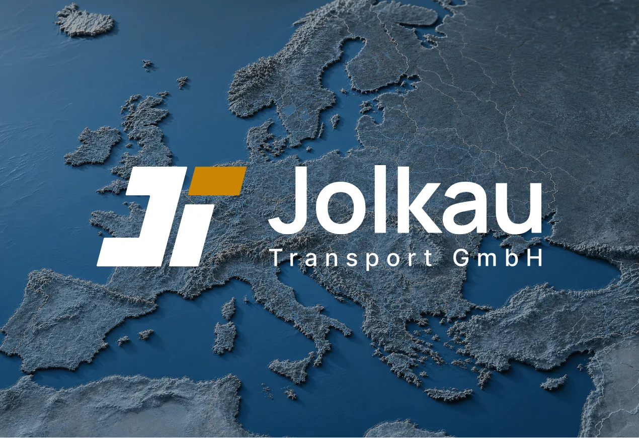 Europakarte mit Jolkau Transport GmbH Logo als Symbol für Fahrzeugtransporte in Deutschland und Europa